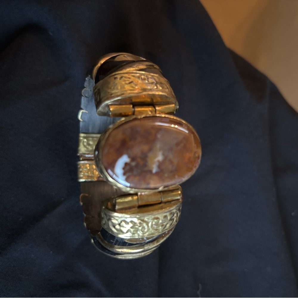 Vintage Gold and Brown Bracelet